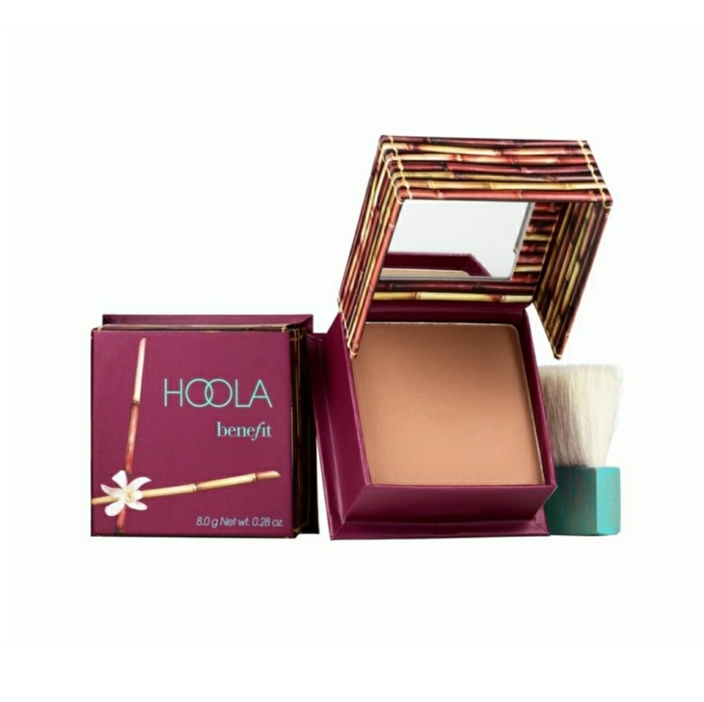 Benefit Cosmetics Hoola Matte Bronzing Powder